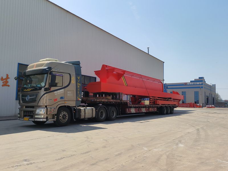 電動葫蘆門式起重機 MHxh16t—32m 制作完成，發(fā)往新疆交付客戶使用。